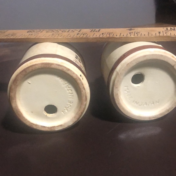 Vintage Home Sweet Home Salt & Pepper Pottery Shakers. - Picture 3 of 13